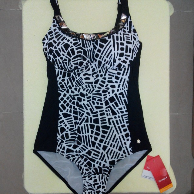 ladies swimwear size 16