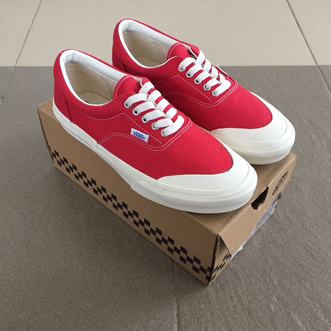 vans era halfmoon
