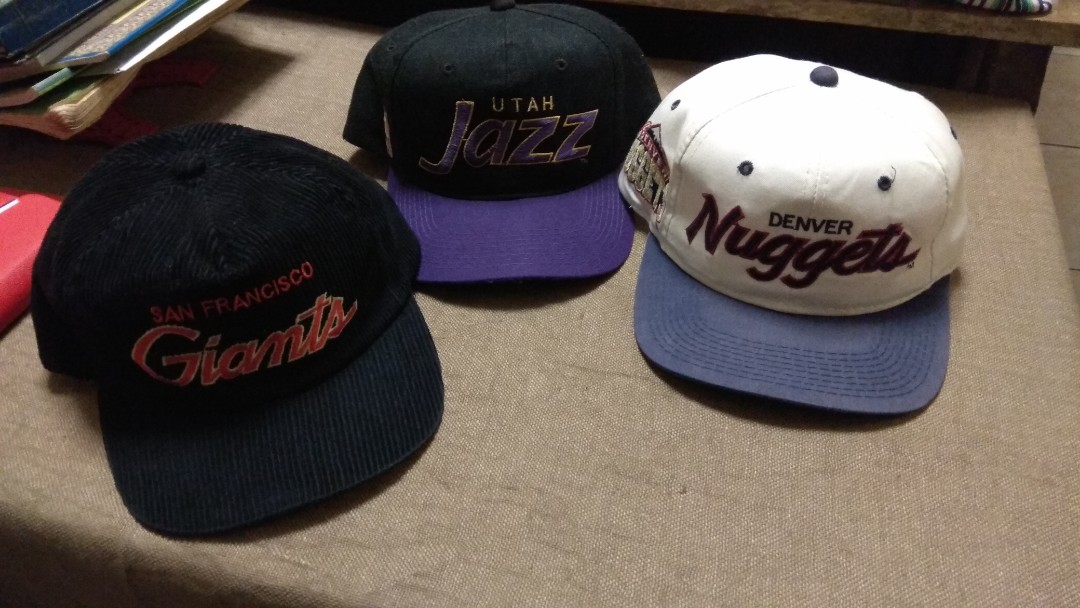 Vintage Script Snapback, Men's Fashion 