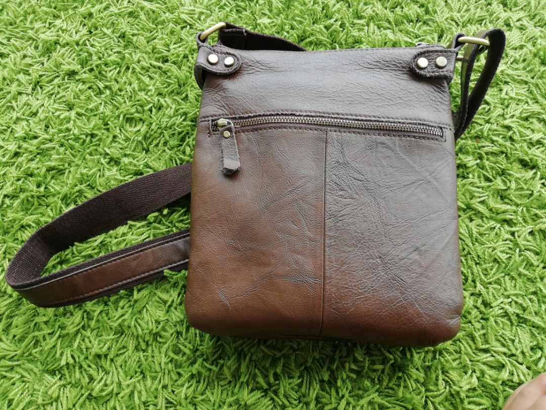 Volkswagen genuine leather sling bag clearance