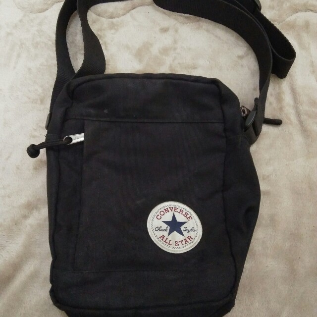 converse small sling bag