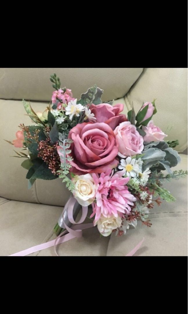 Handmade Silk Flowers Bridal Bouquet, Women's Fashion, Watches