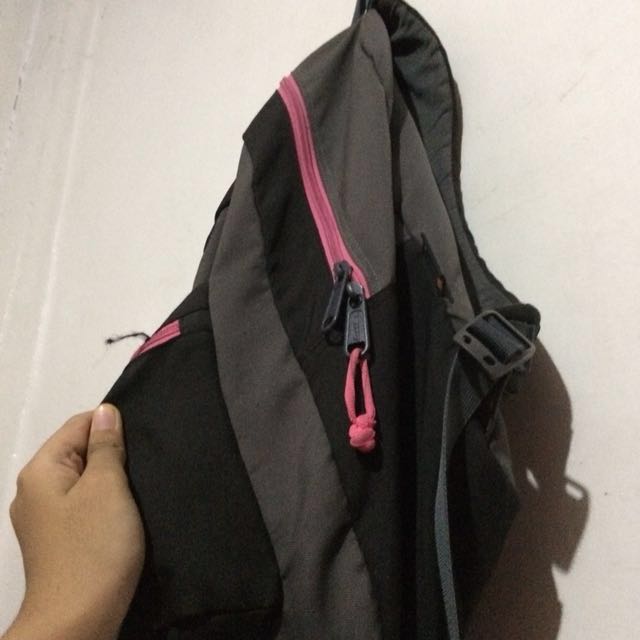 hawk bag black&pink , Women's Fashion, Bags & Wallets, Crossbody Bags