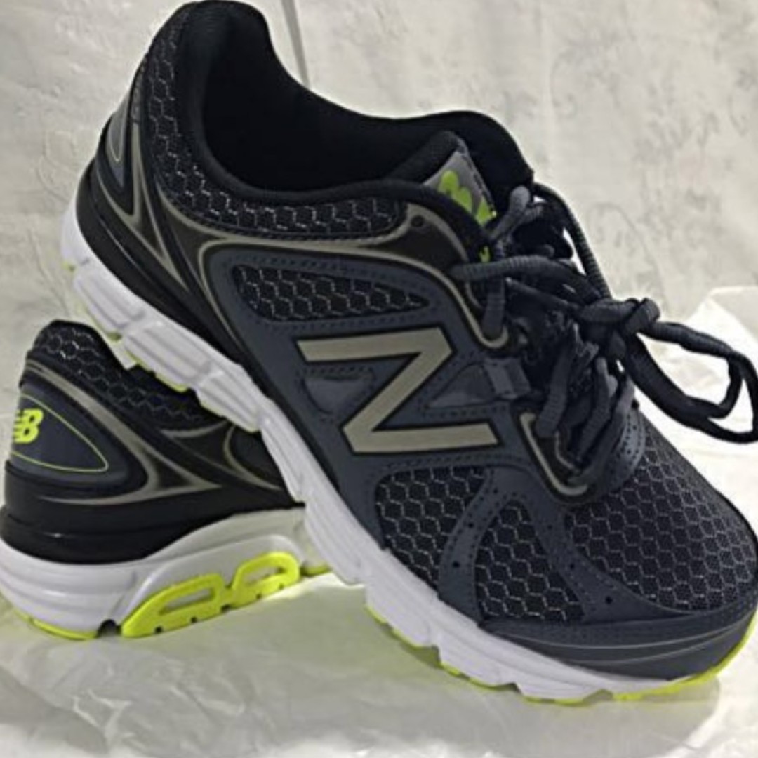 New Balance 565 Green SAF, Men's Fashion, Footwear, Casual shoes on  Carousell