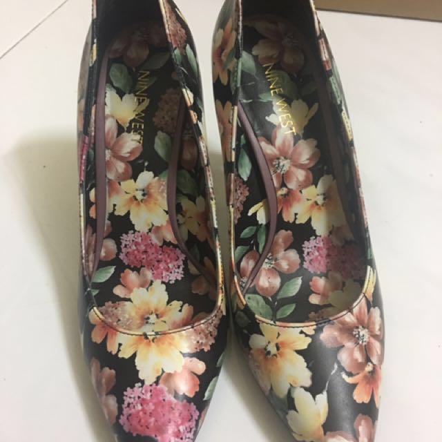 Nine west floral pumps clearance