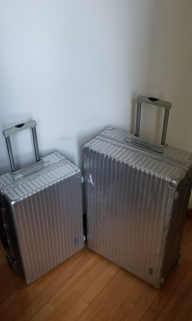 rimowa luggage set