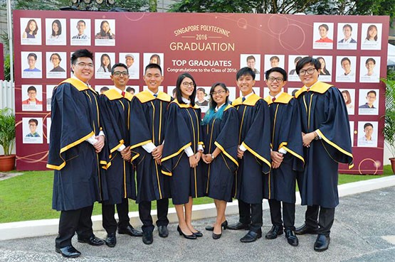 Discover 133+ singapore poly graduation gown best