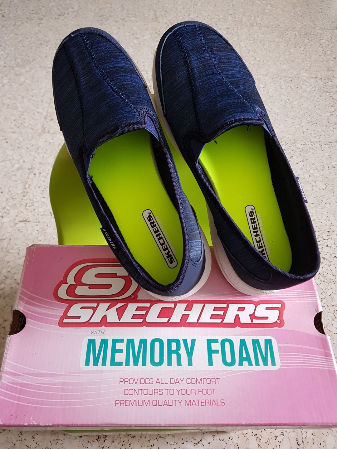 skechers memory foam colorful comfort