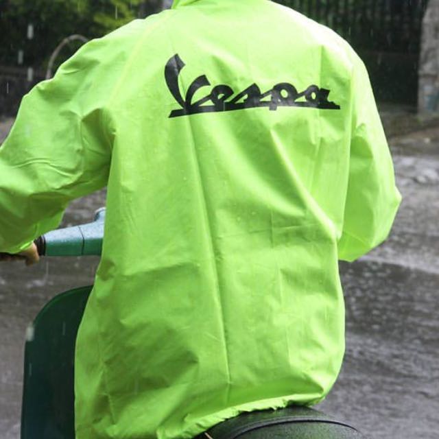 Vespa raincoat, Motorcycles, Motorcycle Accessories on Carousell Vespa raincoat, Motorcycles, Motorcycle Accessories on Carousell