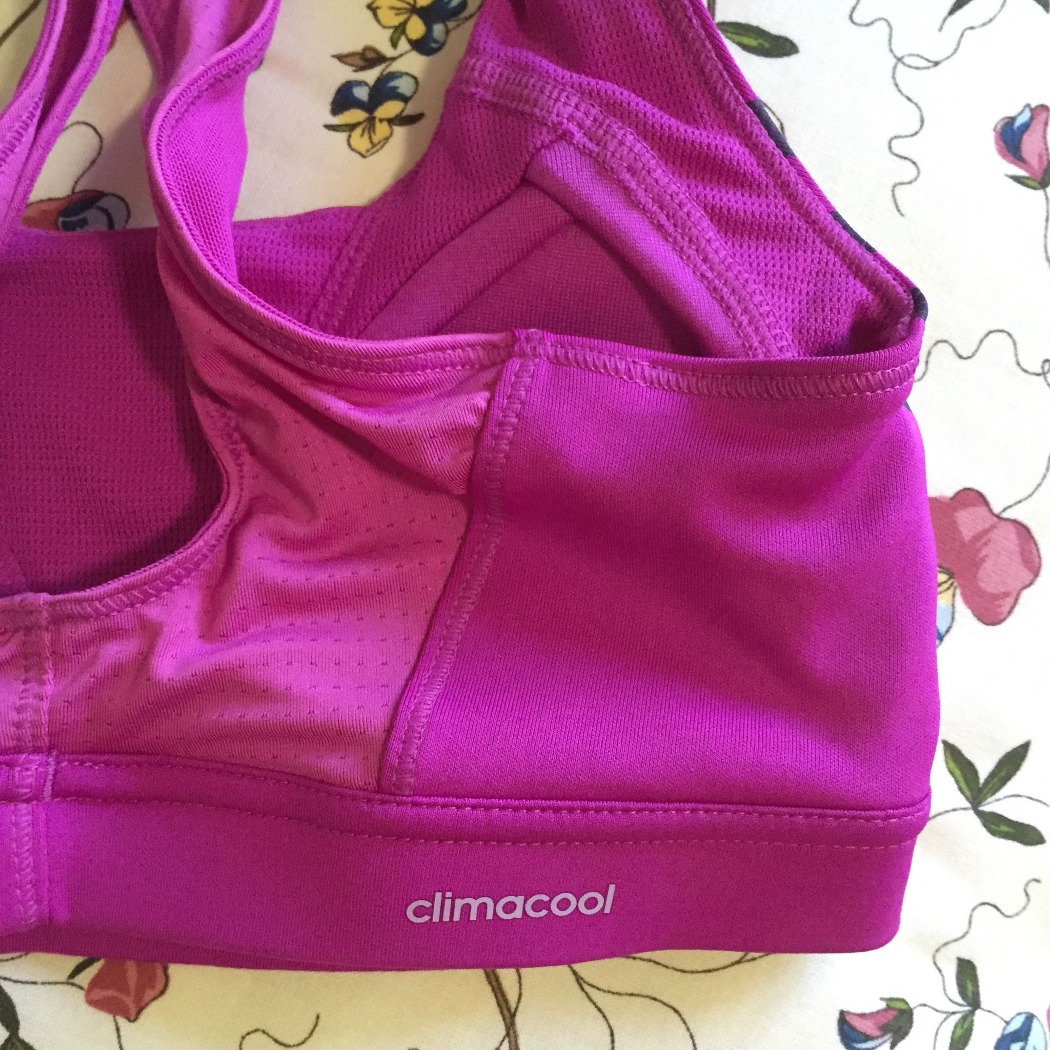 adidas supernova racer bra