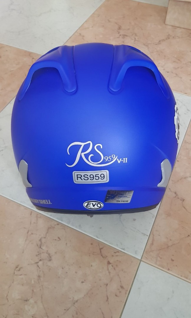 EVO helmet, Motorcycles, Motorcycle Accessories on Carousell