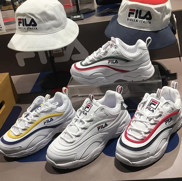 fila trainers white and pink