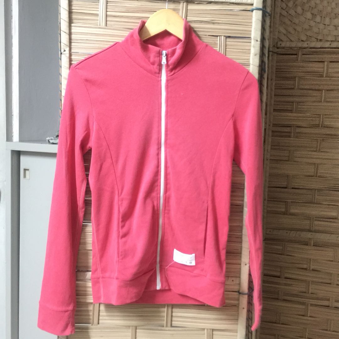 gym-jacket-women-s-fashion-coats-jackets-and-outerwear-on-carousell