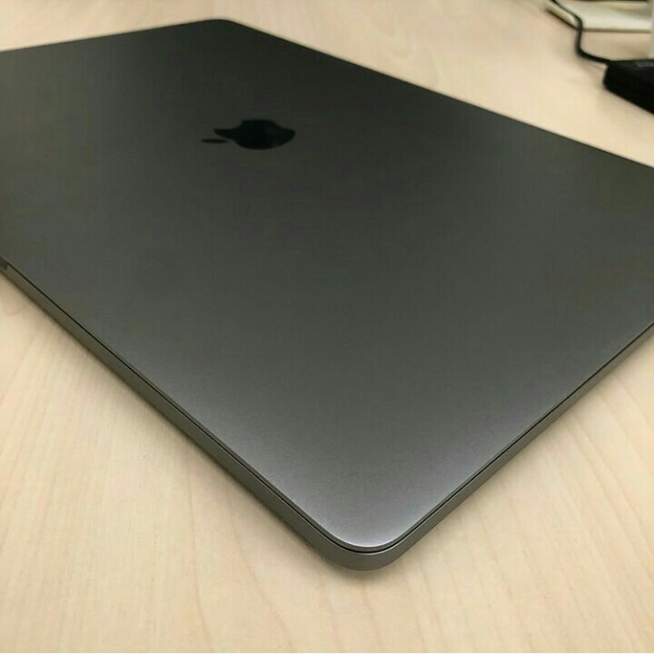 Macbook Pro Touchbar 2017 Mptt2 15inch I7 2 9ghz 16gb 500gb Telepon Seluler Tablet Di Carousell