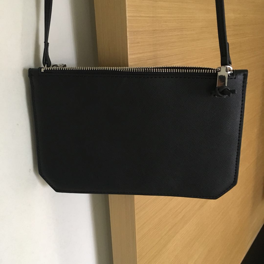 MANGO Unitalla Mini Sling Crossbody Bag, Women's Fashion, Bags