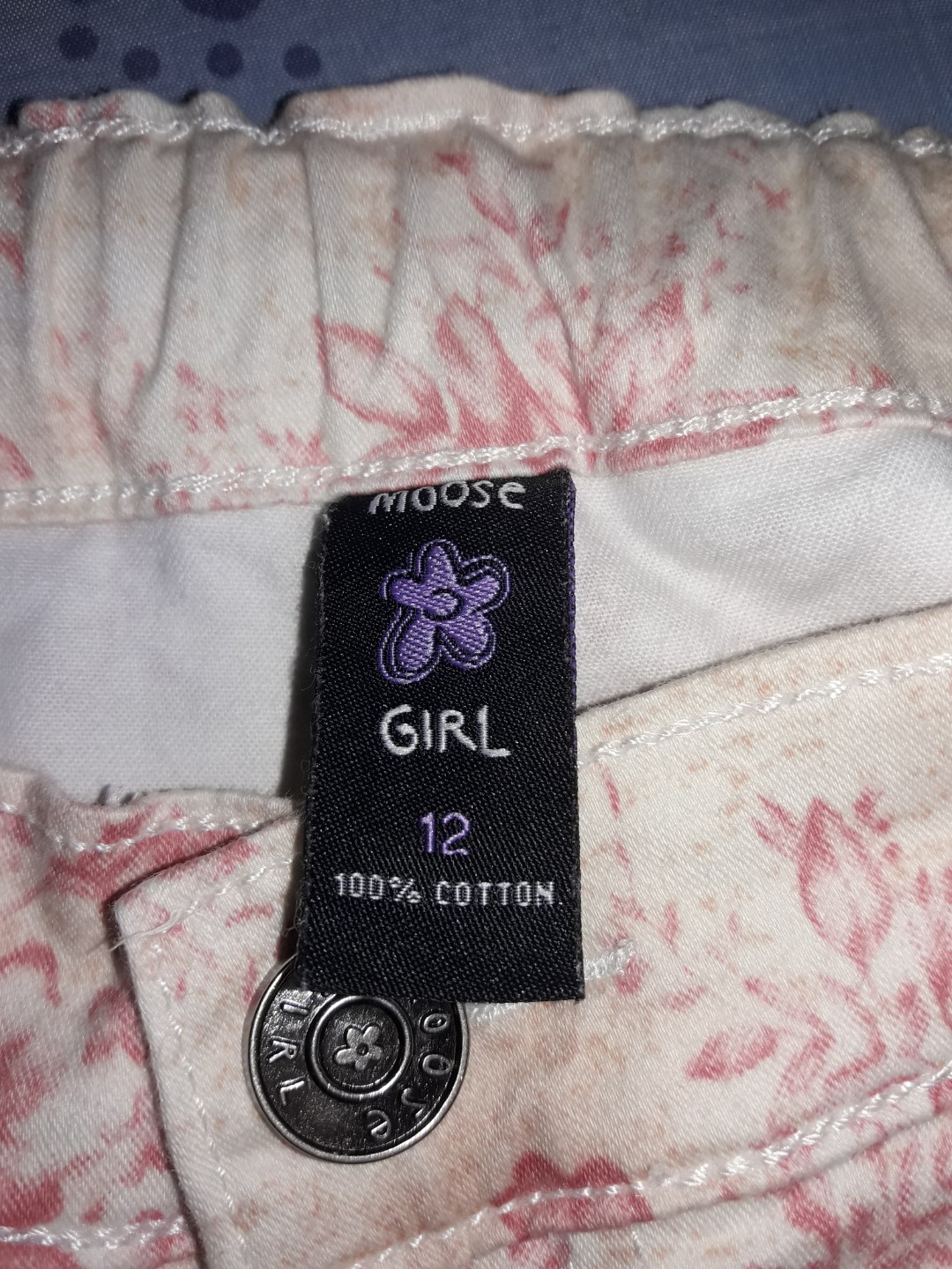 Moose Girl pants for kids (Category: Babies & Kids Fashion) located in Naga. Submitted by adijas (Listing ID 165857894, Image 3). Description: Still in good condition. Suitable for kids 10-12 years old. Length: 32.