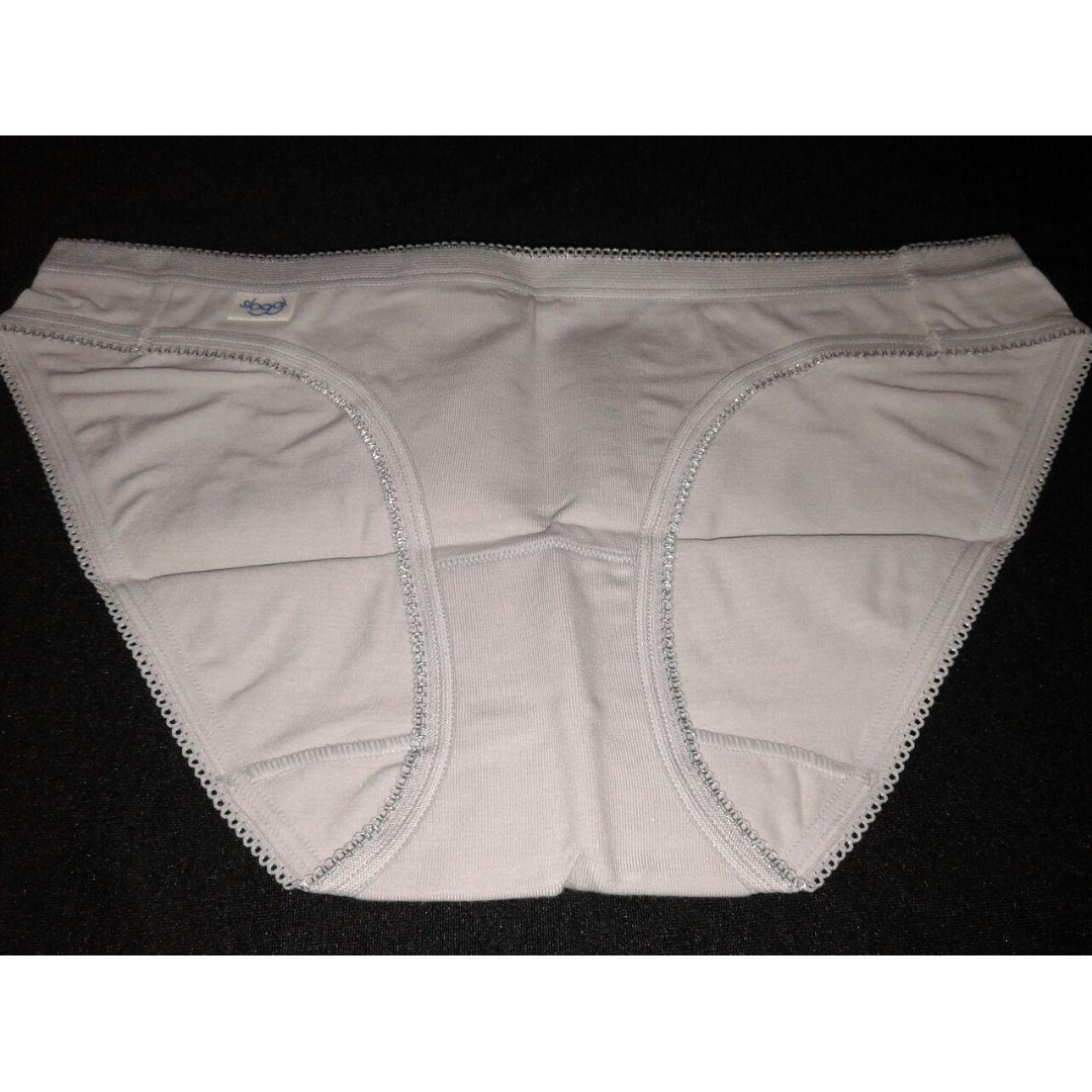 M&S 5pc bikinis cotton briefs panties uk8, Women's Fashion, New  Undergarments & Loungewear on Carousell