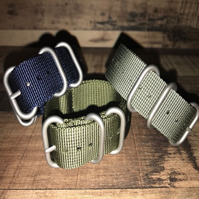 D6i strap sales