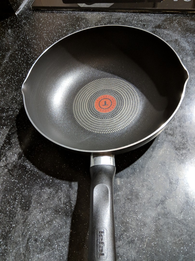 Tefal 28cm Non Stick Deep Fry Pan Home Appliances On Carousell Including tefal ingenio, frying pans, and saucepan sets. tefal 28cm non stick deep fry pan home
