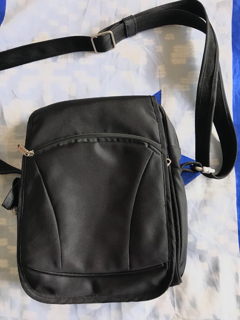 travelon men's bags