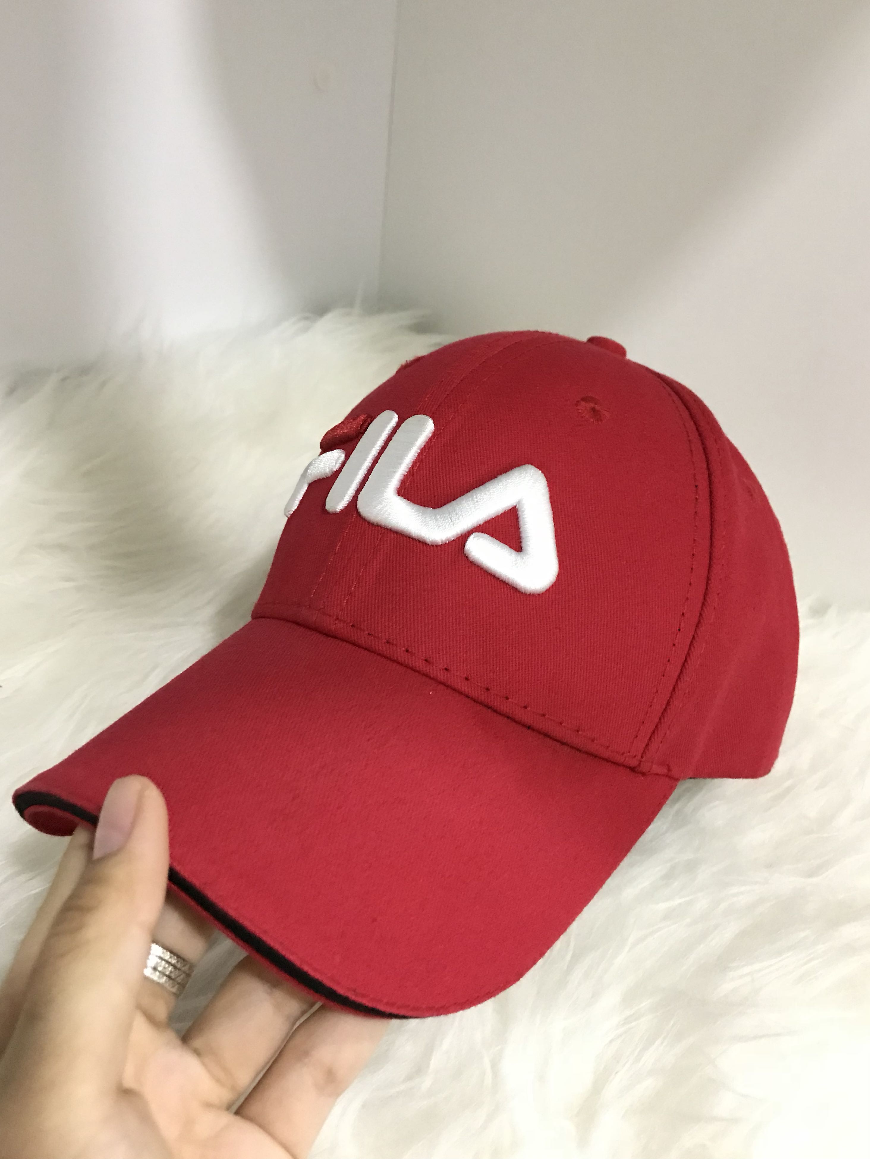 FILA RED CAP