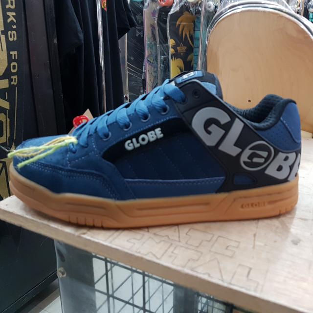 globe shoes blue