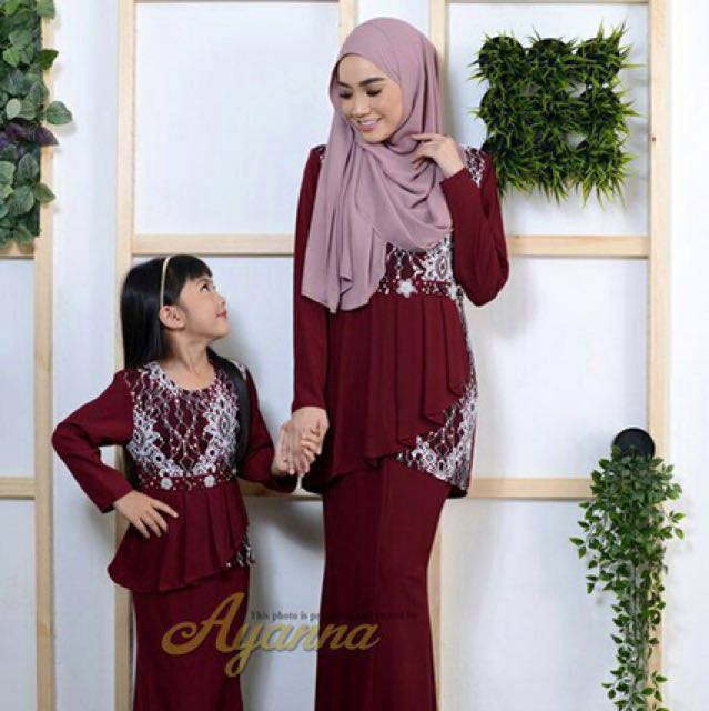 20 Inspirasi Design Baju Raya Ibu Dan Anak Kelly Lilmer