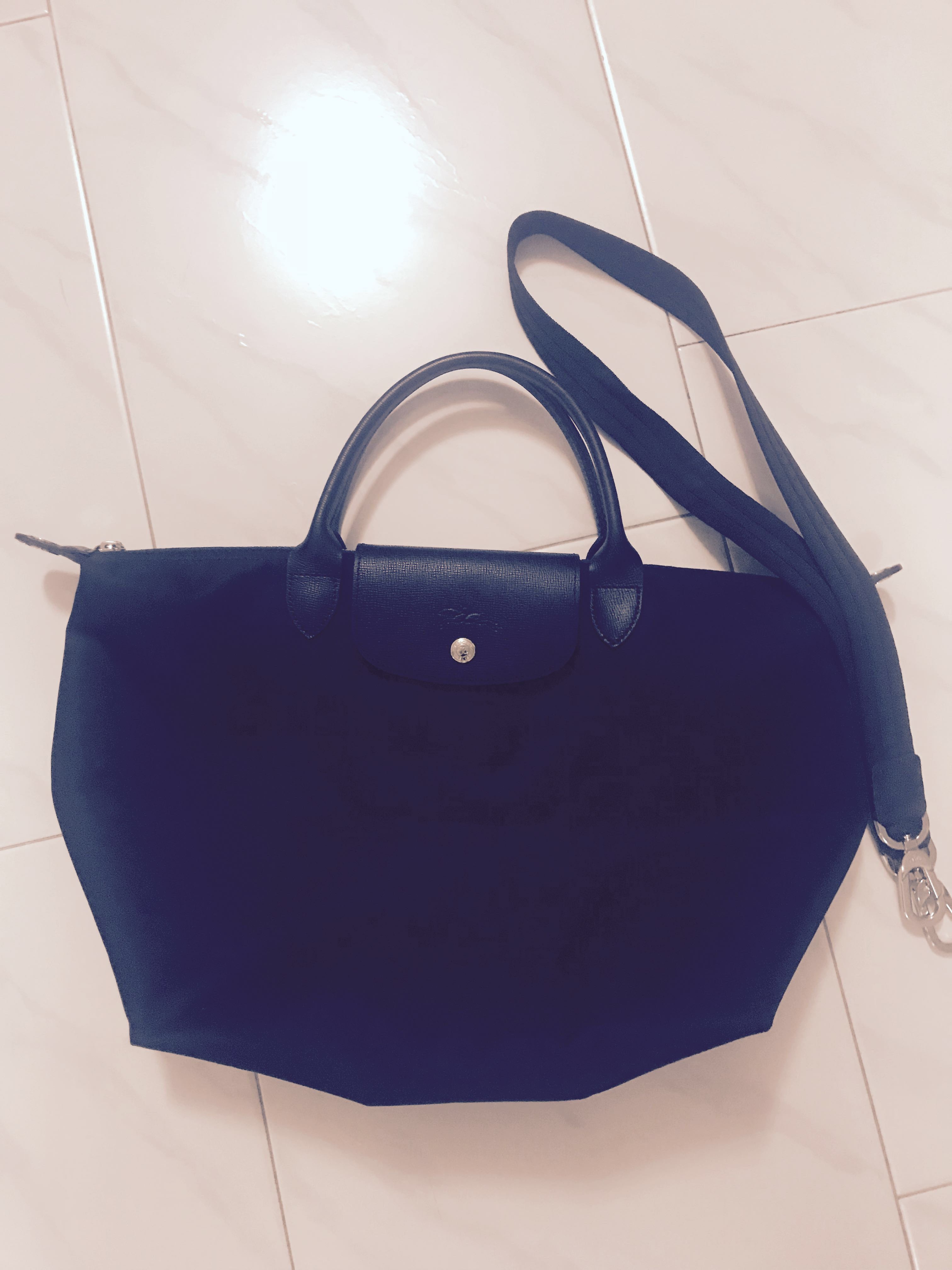 Le Pliage Neo Top Handle Bag Medium Black, Women's Fashion, Bags