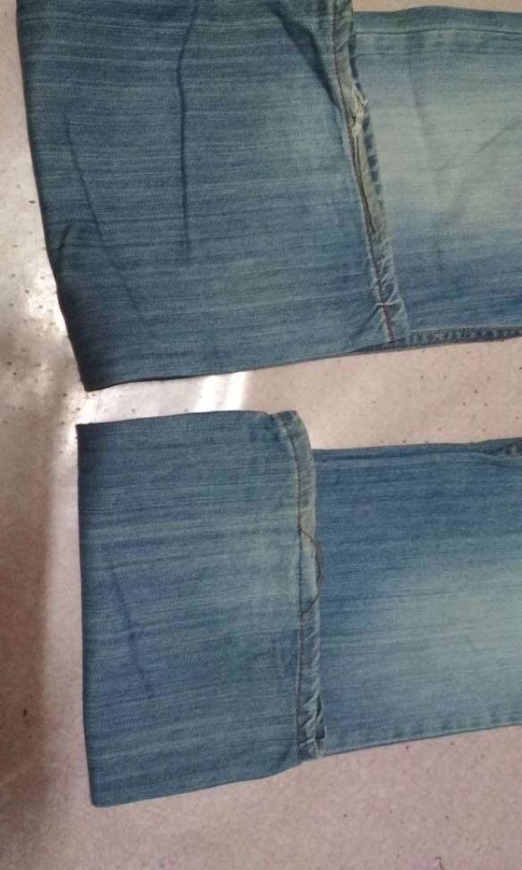 Levi's (Category: Jeans) located in Segamat. Submitted by mifzaaal (Listing ID 165962713, Image 3). Description: Size 30 (Bootcut) Baru pakai sekali dua je.