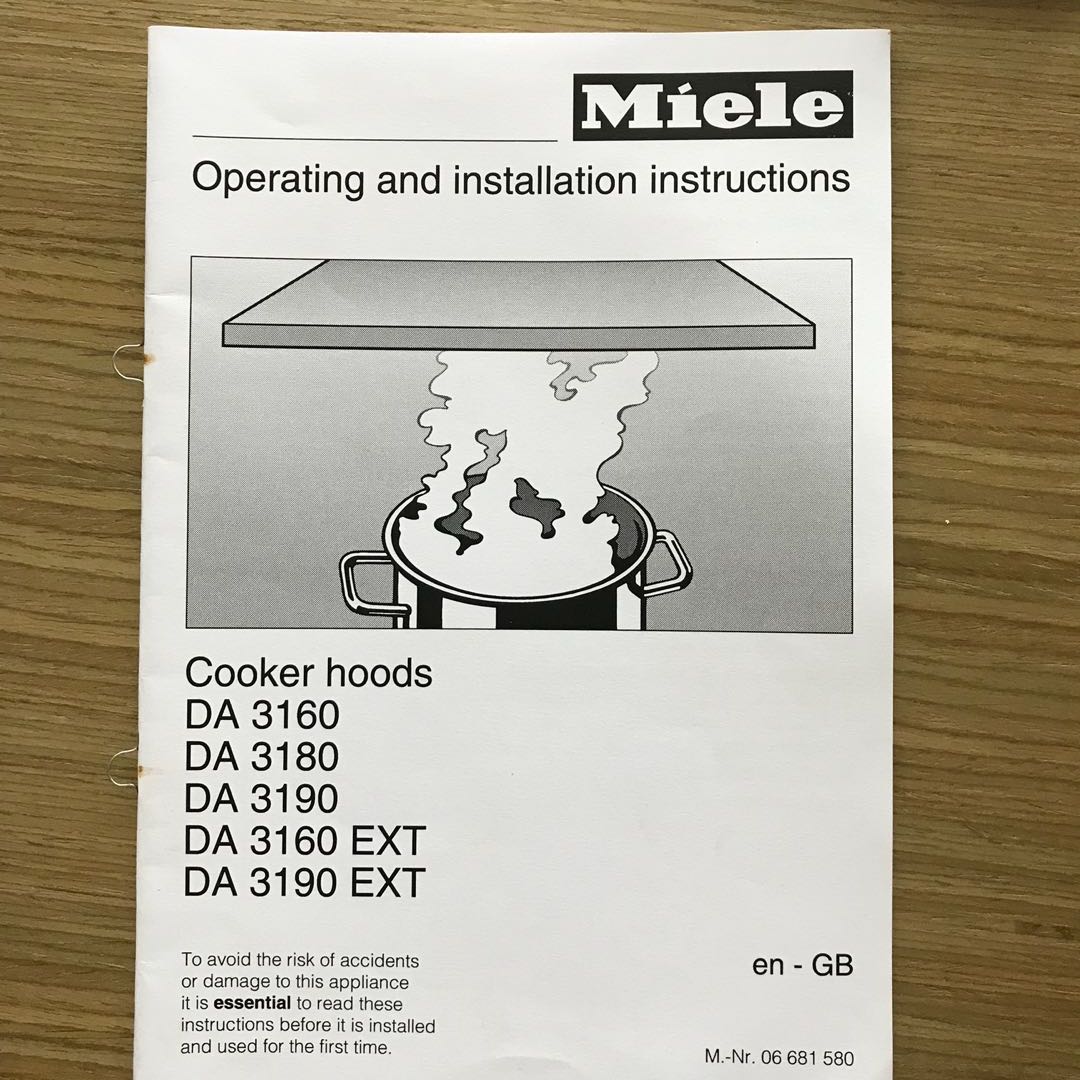 Miele Ceramic Hob Model KM500, TV & Home Appliances, Kitchen Appliances