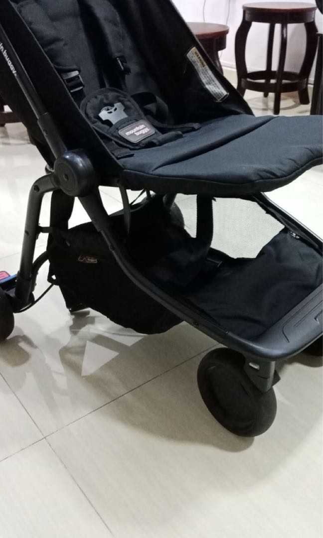 mountain buggy nano v1