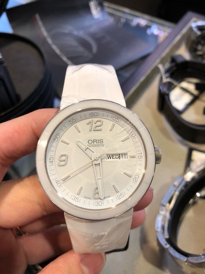 Oris TT1 day date White Rubber strap on white rubber strap Luxury