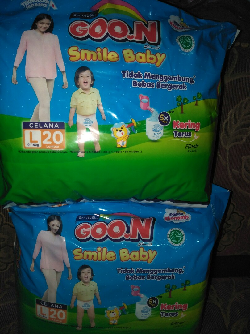 Pampers Goon Ukuran L | stickhealthcare.co.uk