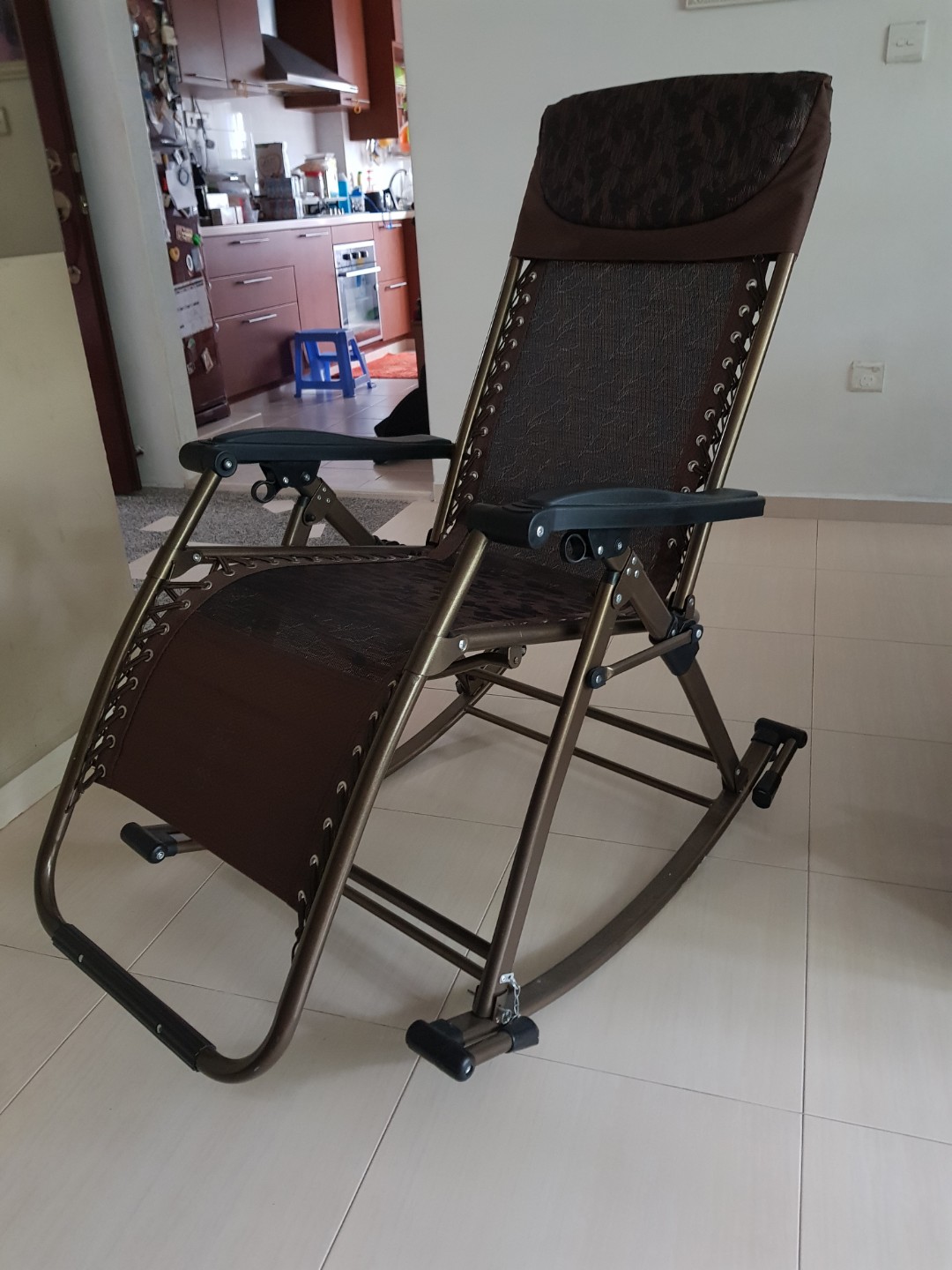 Rocking Chair Furniture Tables Chairs On Carou