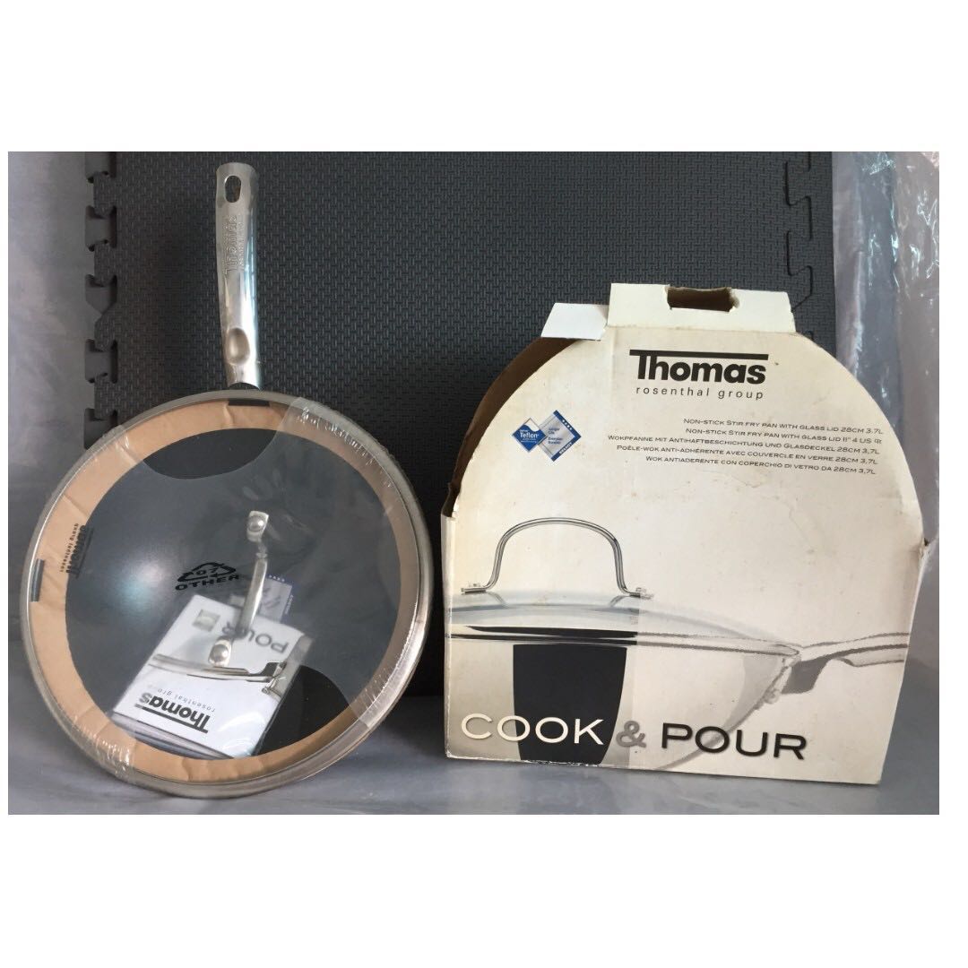 Sealed & Brand New 28cm Thomas Rosenthal Cook & Pour Non-stick Stir-fry Pan  w/ Glass Lid, TV & Home Appliances, Kitchen Appliances, Other Kitchen  Appliances on Carousell