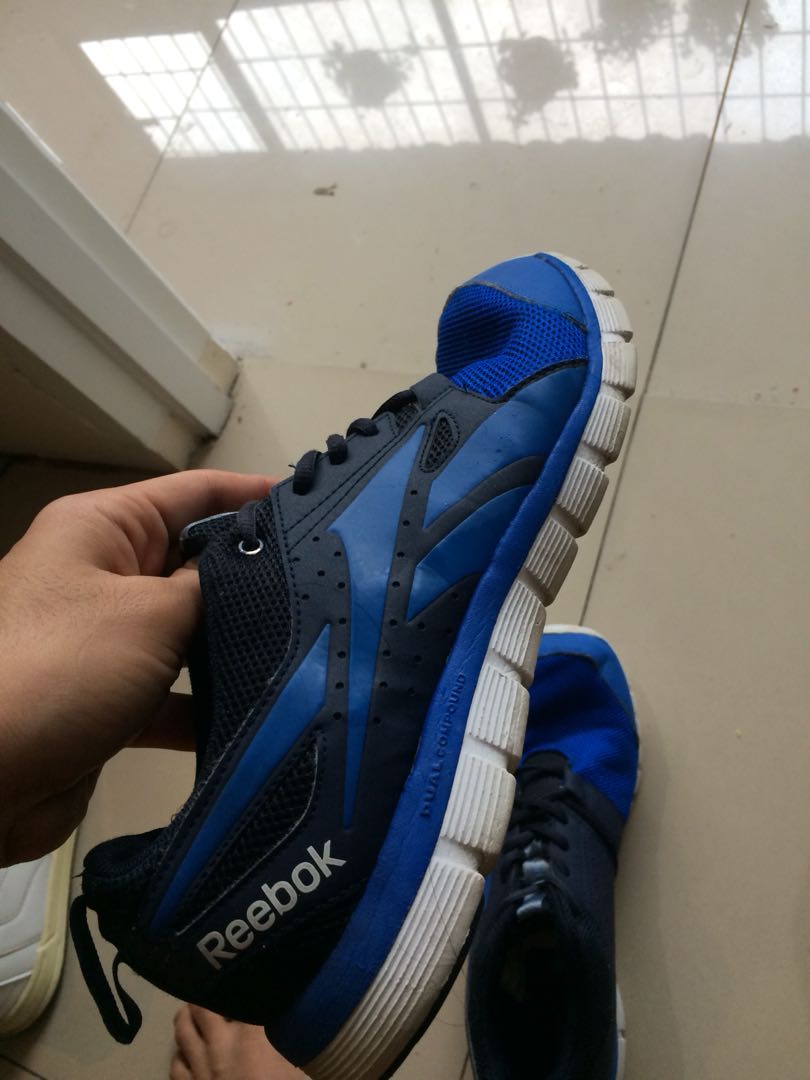 sepatu running reebok original