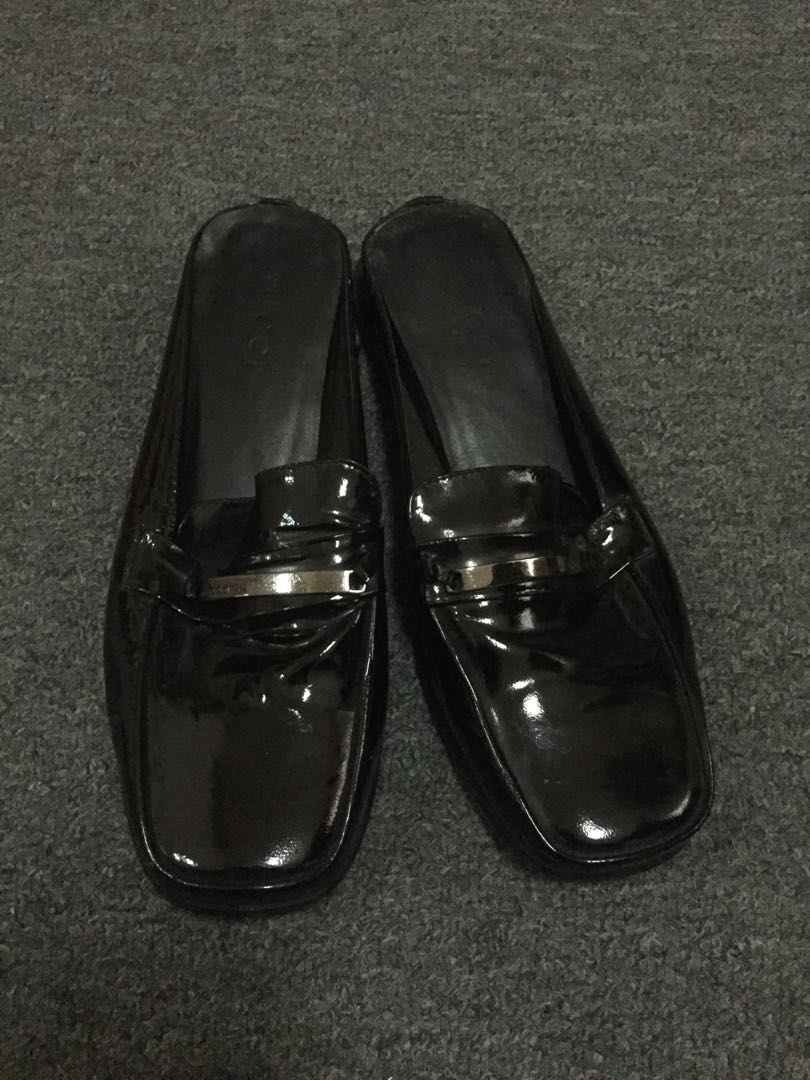 vintage gucci mules