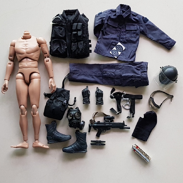 12 inch action figure accessories