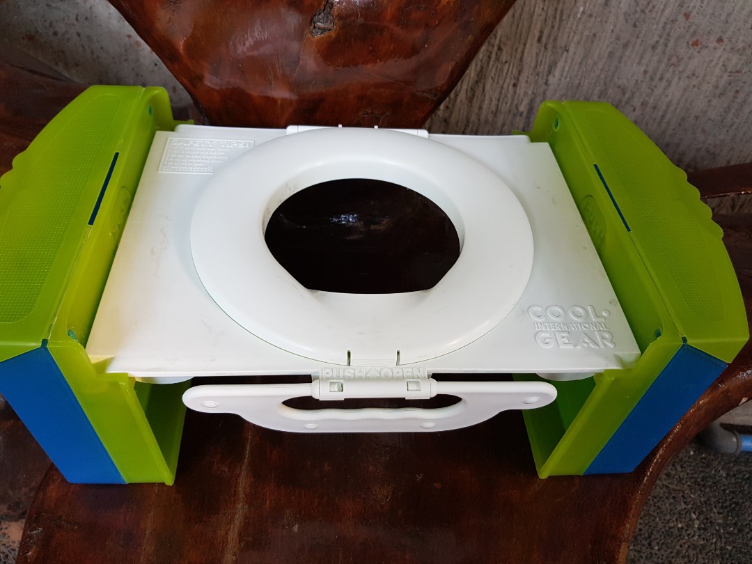 Cool Gear Travel Potty, Babies & Kids, Bathing & Changing, Other Baby