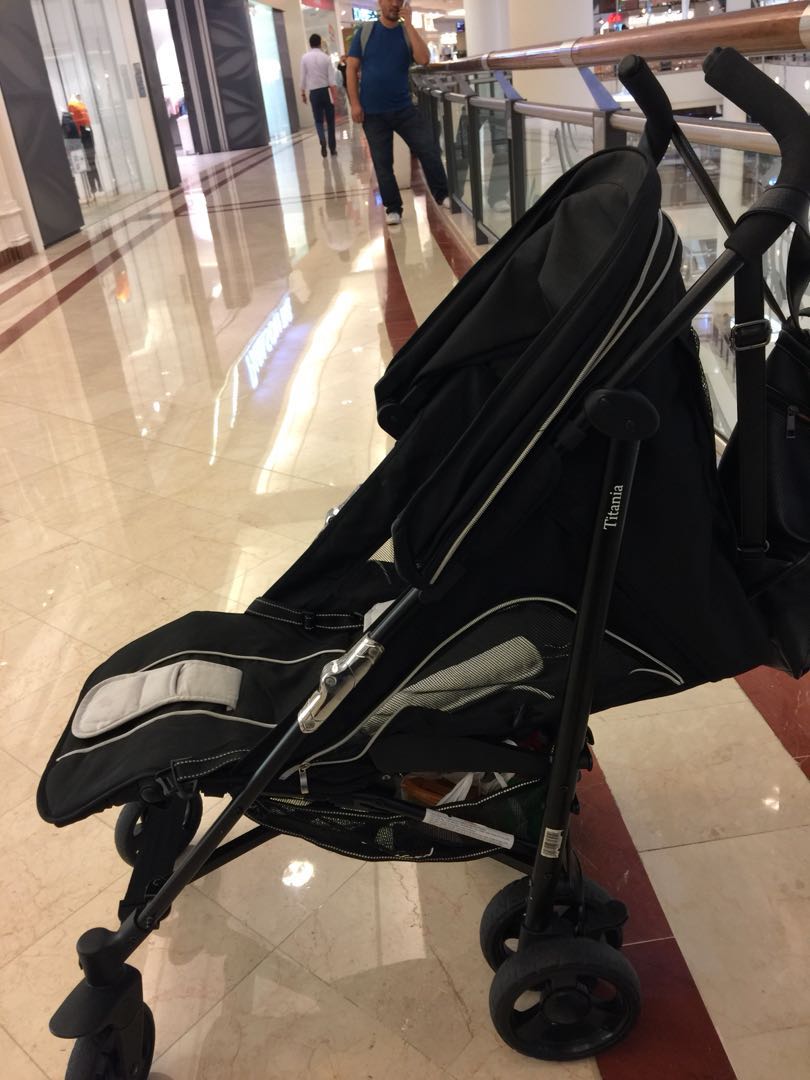 halford titania stroller