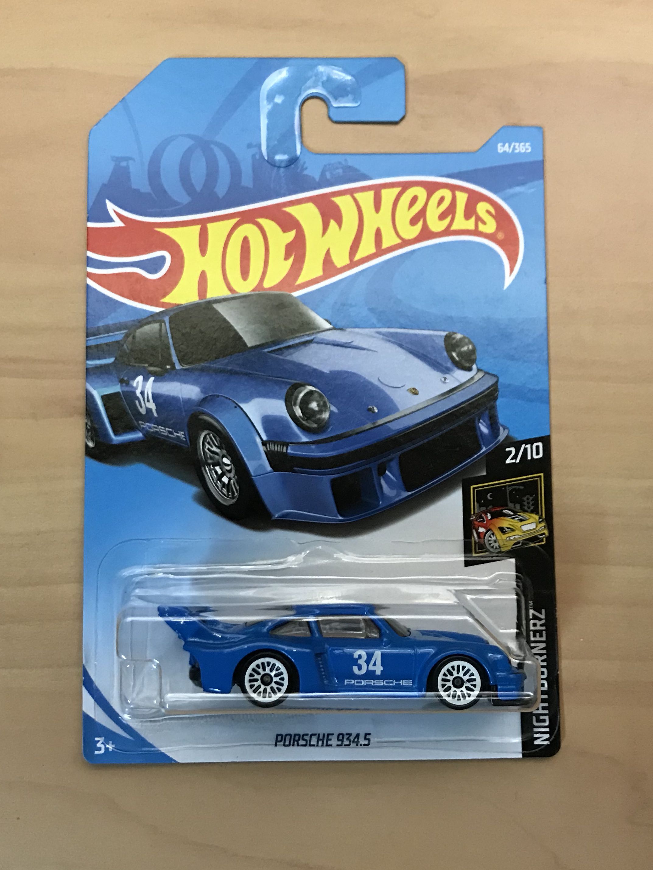 hot wheels porsche 934.5