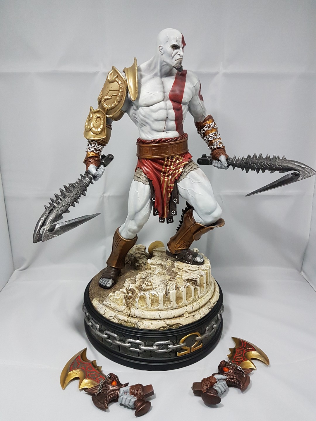 Kratos God of War Exclusive Edition Statue Sideshow Collectibles