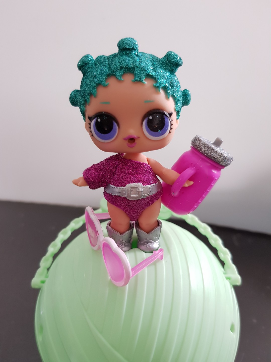 Cosmic queen lol doll series 1 sales