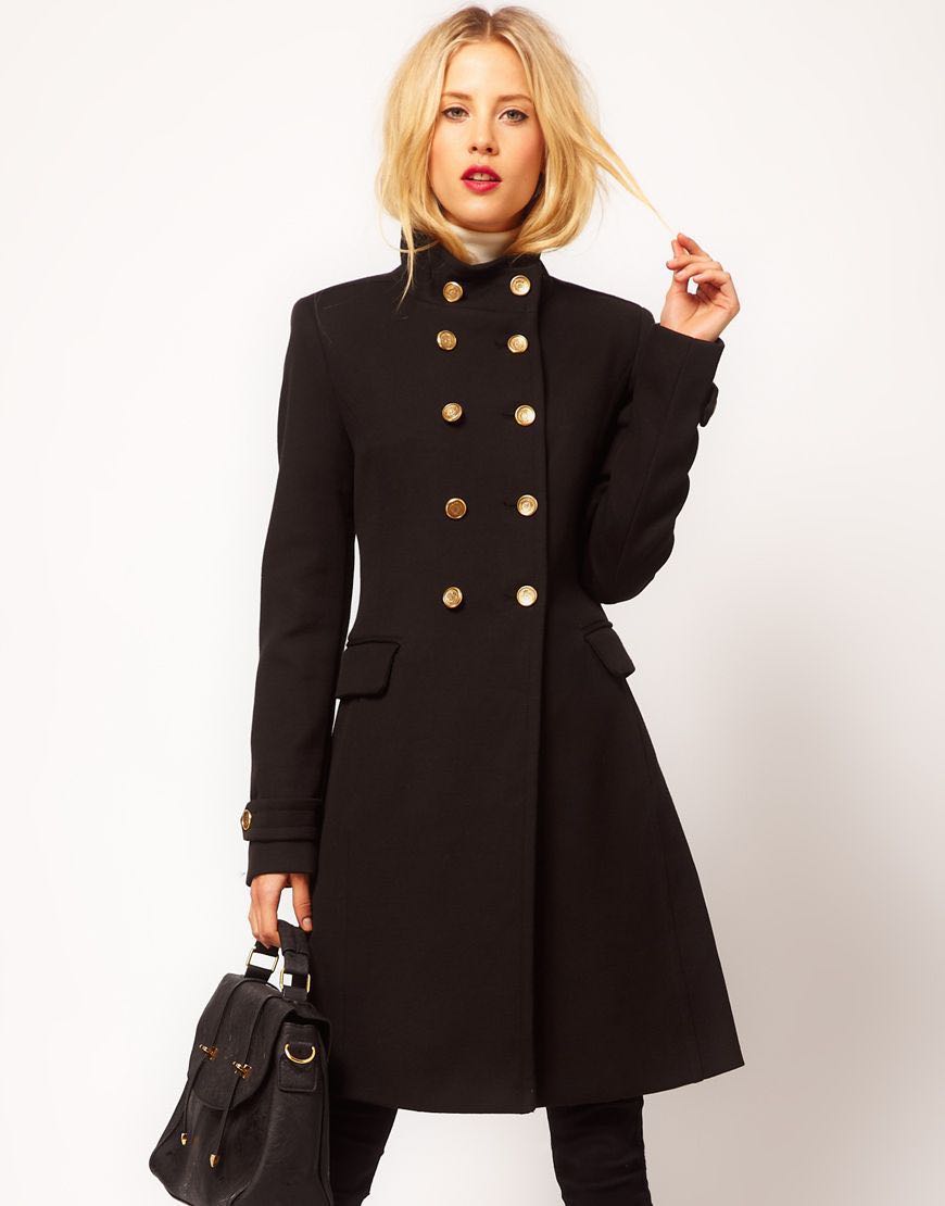 Черное стильное пальто