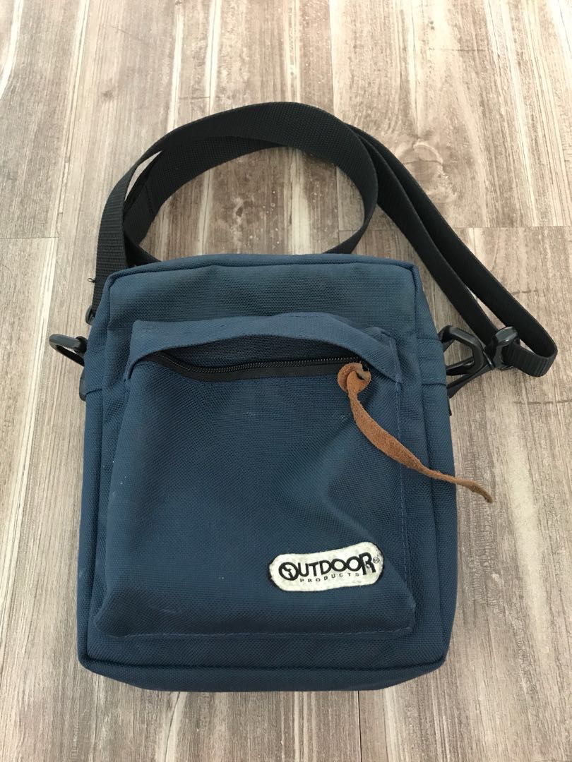 outdoor sling bag