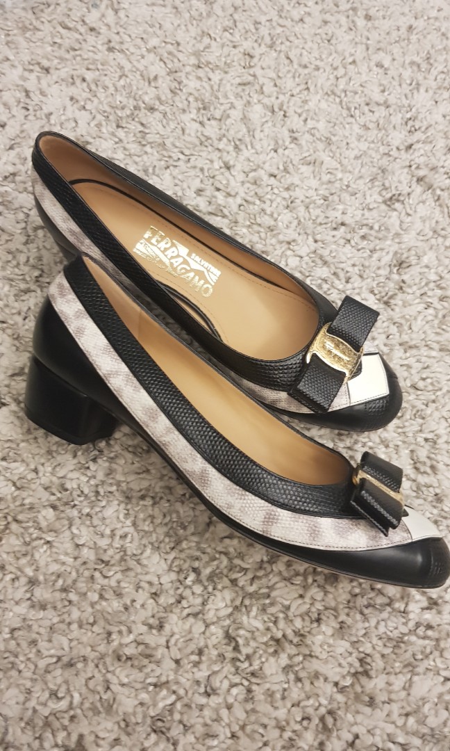 ferragamo shoe sale