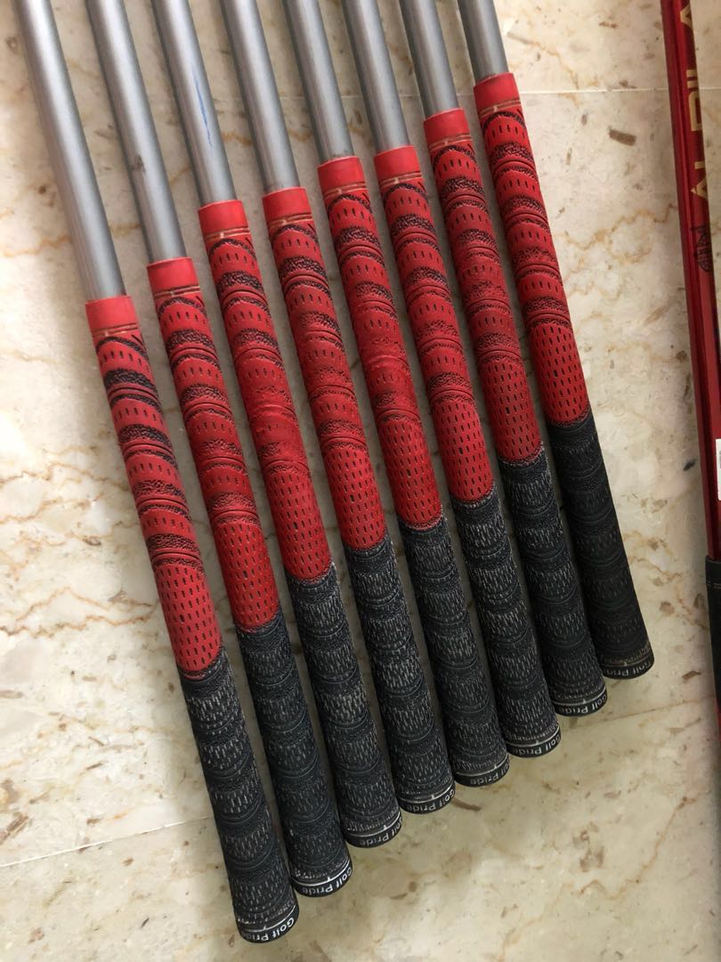 Tourstage TS211 Airmuscle 3PW golf set (giving away FREE driver and 3