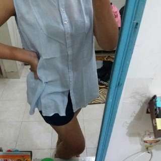 Top Tanpa Lengan
