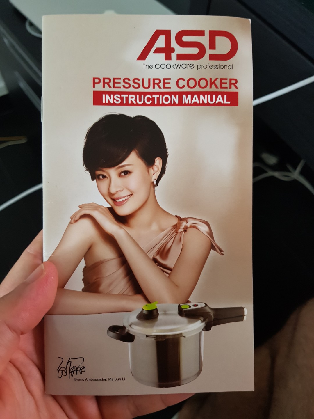 ASD 5 liter pressure cooker, TV & Home Appliances, Kitchen Appliances