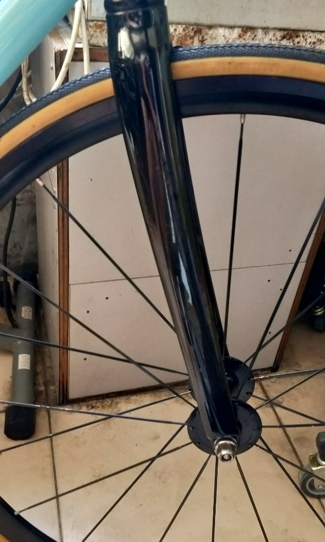 Colossi Cheeko fixie carbon fork 700c Trade Sell